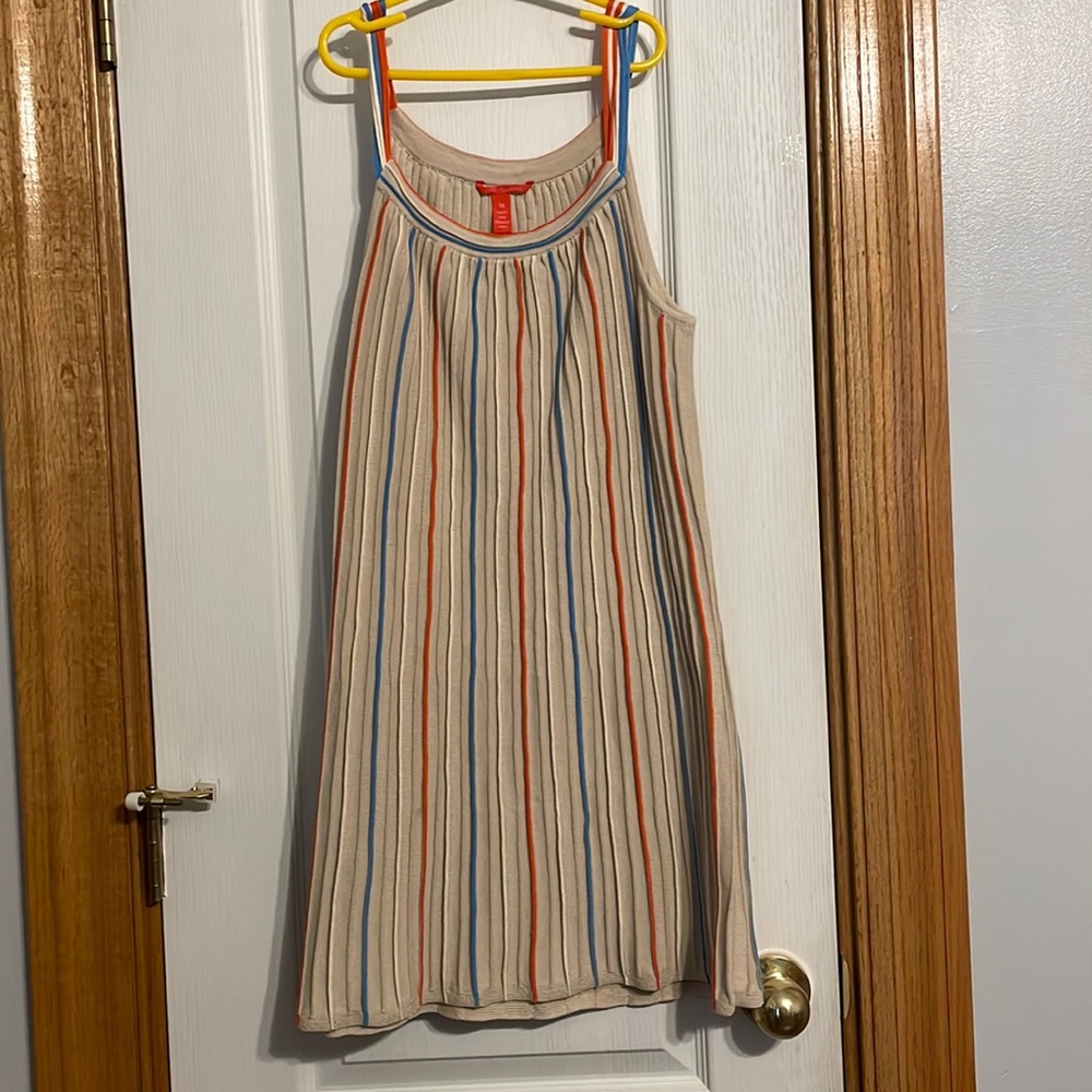 Sleeveless swing dress